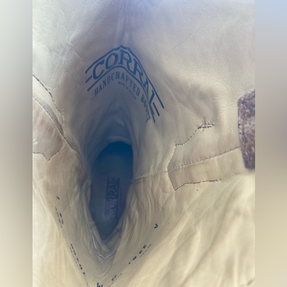 Aztec Style Cowgirl Boots - Picture 8 of 10